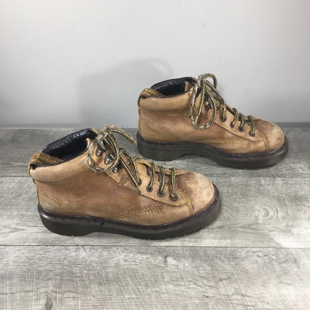 Dr. Martens Air Wair Mens 8287 Doc Vintage Chunky Grizzly Leather Combat Boots 7